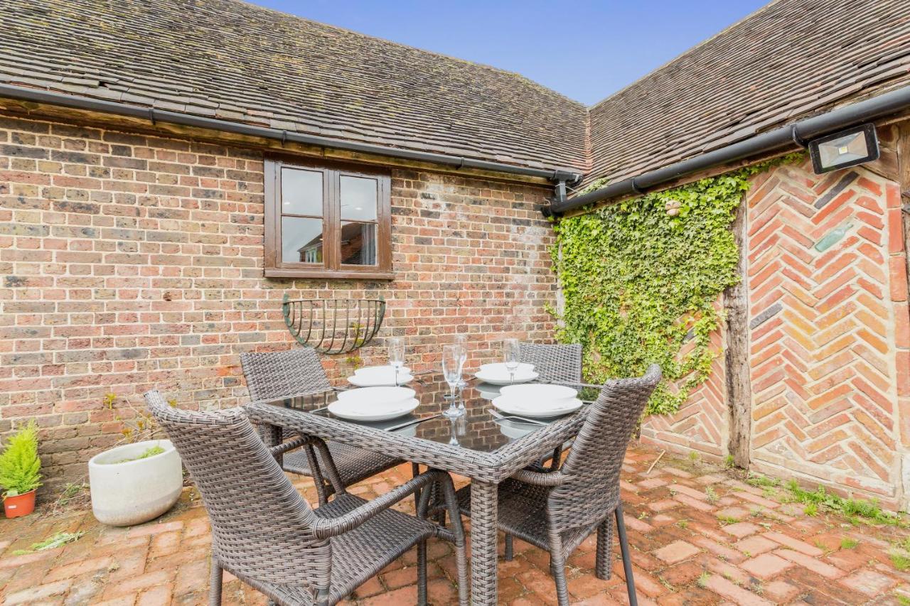 Dyke Farm Barn Near Brighton By Huluki Sussex Stays Bagian luar foto